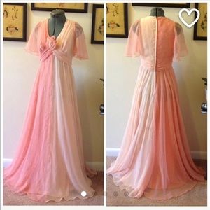 Vintage 70's flowy maxi dress